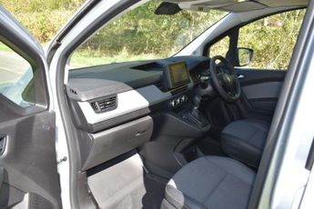 Renault Kangoo E-Tech ML19 45kWh Advance Auto MWB 6dr