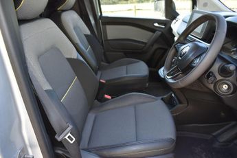 Renault Kangoo E-Tech ML19 45kWh Advance Auto MWB 6dr