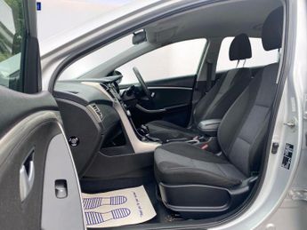 Hyundai i30 1.6 Active Auto Euro 5 5dr