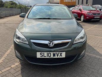 Vauxhall Astra 1.6 16v Exclusiv Hatchback 5dr Petrol Manual Euro 5 (115 ps)