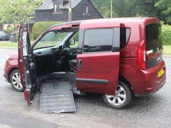 Fiat Doblo 1.6 MultiJet Lounge FRONT SEAT WAV MPV 5dr Diesel Manual Euro 6 