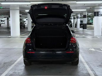 Mercedes-Benz A Class 1.5 A180d SE Hatchback 5dr Diesel 7G-DCT Euro 6 (s/s) (116 ps)