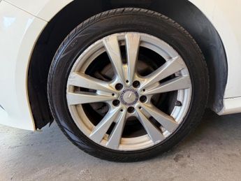 Mercedes-Benz A Class 1.5 A180d Sport Hatchback 5dr Diesel Manual Euro 6 (s/s) (109 ps