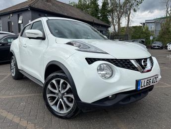 Nissan Juke 1.6 Tekna SUV 5dr Petrol XTRON Euro 6 (117 ps)