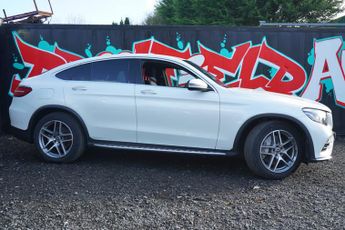 Mercedes-Benz GLC 3.0 GLC350d V6 AMG Line (Premium Plus) Coupe 5dr Diesel G-Tronic