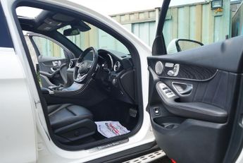 Mercedes-Benz GLC 3.0 GLC350d V6 AMG Line (Premium Plus) Coupe 5dr Diesel G-Tronic