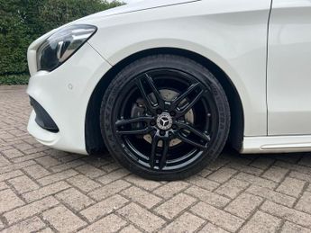 Mercedes-Benz CLA Class CLA 180 AMG LINE 4-Door