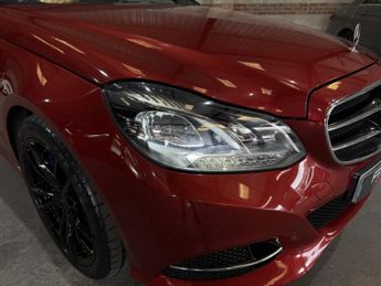 Mercedes-Benz E Class 2.1 E300dh BlueTEC SE Saloon 4dr Diesel Hybrid G-Tronic+ Euro 5 