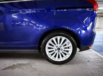 Ford Grand C-MAX 1.0T EcoBoost Titanium MPV 5dr Petrol Manual Euro 6 (s/s) (125 p