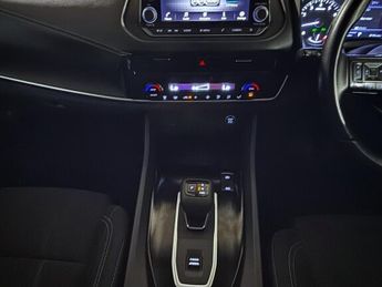 Nissan Qashqai 1.3 DIG-T MHEV Acenta Premium SUV 5dr Petrol Hybrid XTRON Euro 6