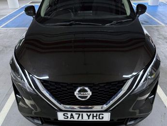 Nissan Qashqai 1.3 DIG-T MHEV Acenta Premium SUV 5dr Petrol Hybrid XTRON Euro 6