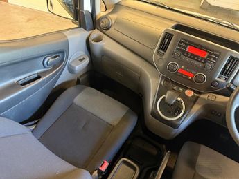 Nissan e-NV200 Acenta Combi Van Double Cab 5dr Electric Auto (5 Seat, FLEX) (10