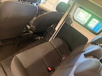 Nissan e-NV200 Acenta Combi Van Double Cab 5dr Electric Auto (5 Seat, FLEX) (10
