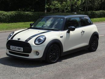 MINI Hatch 1.5 Cooper Classic Hatchback 3dr Petrol Steptronic Euro 6 (s/s) 