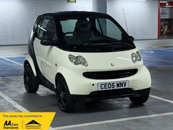 Smart ForTwo 0.7 City Pure Hatchback 3dr Petrol Automatic (113 g/km, 50 bhp)