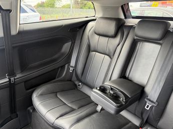 Land Rover Range Rover Evoque 2.0 TD4 SE Tech Coupe 3dr Diesel Auto 4WD Euro 6 (s/s) (180 ps)