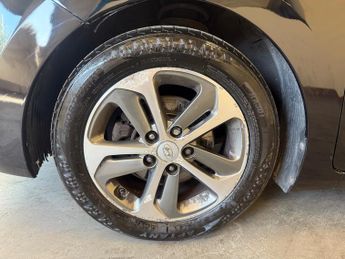 Hyundai i30 1.6 CRDi Blue Drive SE Hatchback 5dr Diesel DCT Euro 6 (s/s) (11