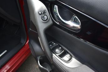 Nissan Qashqai 1.3 DIG-T N-Connecta DCT Auto Euro 6 (s/s) 5dr