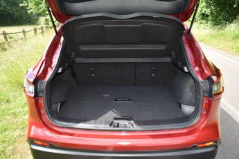 Nissan Qashqai 1.3 DIG-T N-Connecta DCT Auto Euro 6 (s/s) 5dr