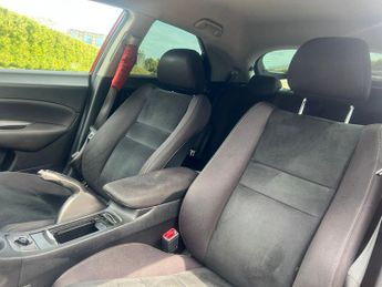 Honda Civic I-VTEC SE 5-Door