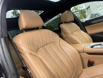 BMW 7 Series 2.0 740Le 9.2kWh Saloon 4dr Petrol Plug-in Hybrid Auto xDrive Eu