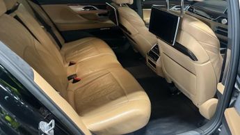 BMW 7 Series 2.0 740Le 9.2kWh Saloon 4dr Petrol Plug-in Hybrid Auto xDrive Eu