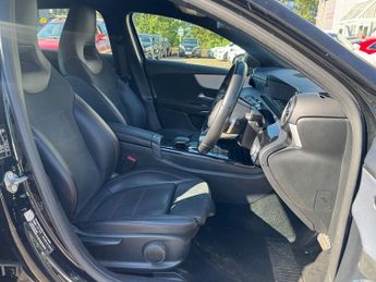 Mercedes-Benz A Class 1.3 A200 AMG Line (Executive) Hatchback 5dr Petrol 7G-DCT Euro 6