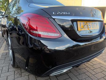 Mercedes-Benz C Class 2.1 C220d AMG Line Saloon 4dr Diesel 7G-Tronic+ Euro 6 (s/s) (17