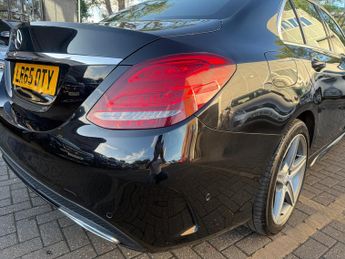 Mercedes-Benz C Class 2.1 C220d AMG Line Saloon 4dr Diesel 7G-Tronic+ Euro 6 (s/s) (17