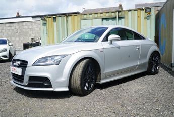Audi TT 2.0 TDI Black Edition Coupe 3dr Diesel S Tronic quattro Euro 5 (
