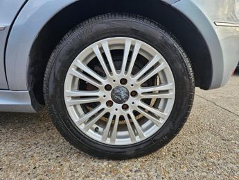 Mercedes-Benz A Class 1.5 A150 Elegance SE Hatchback 5dr Petrol CVT (162 g/km, 95 bhp)