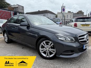 Mercedes E Class 2.1 E220 CDI SE Saloon 4dr Diesel G-Tronic+ Euro 5 (s/s) (170 ps