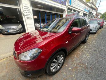 Nissan Qashqai TEKNA PLUS 2 5-Door