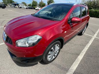 Nissan Qashqai TEKNA PLUS 2 5-Door