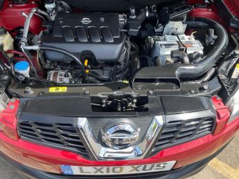 Nissan Qashqai TEKNA PLUS 2 5-Door