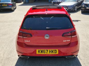 Volkswagen Golf 2.0 TDI BlueMotion Tech R-Line Hatchback 5dr Diesel DSG Euro 6 (