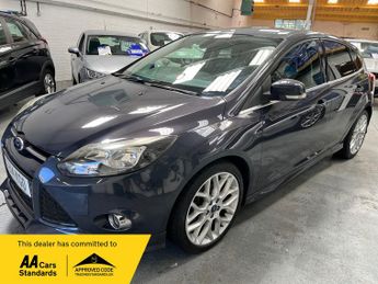 Ford Focus 1.6 TDCi Zetec S Hatchback 5dr Diesel Manual Euro 5 (s/s) (115 p
