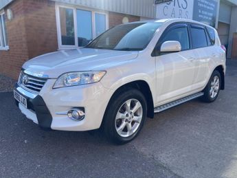 Toyota RAV4 2.2 D-4D XT-R 5dr*STYLE PACK*SATNAV*SUPERB