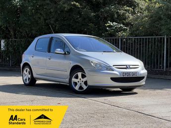 Peugeot 307 2.0 HDi Sport Hatchback 5dr Diesel Manual (138 g/km, 90 bhp)