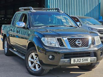 Nissan Navara 2.5 dCi Tekna Pickup Double Cab 4dr Diesel Manual 4WD Euro 4 (19