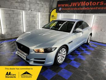 Jaguar XE 2.0d SE Saloon 4dr Diesel Auto Euro 6 (s/s) (163 ps)