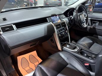 Land Rover Discovery Sport 2.0 TD4 SE Tech SUV 5dr Diesel Auto 4WD Euro 6 (s/s) (180 ps)