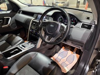 Land Rover Discovery Sport 2.0 TD4 SE Tech SUV 5dr Diesel Auto 4WD Euro 6 (s/s) (180 ps)