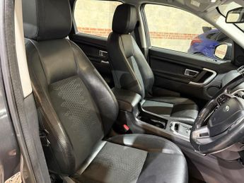 Land Rover Discovery Sport 2.0 TD4 SE Tech SUV 5dr Diesel Auto 4WD Euro 6 (s/s) (180 ps)