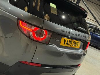 Land Rover Discovery Sport 2.0 TD4 Landmark SUV 5dr Diesel Auto 4WD Euro 6 (s/s) (180 ps)