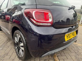 DS DS 3 1.2 PureTech Chic Hatchback 3dr Petrol Manual Euro 6 (82 ps)