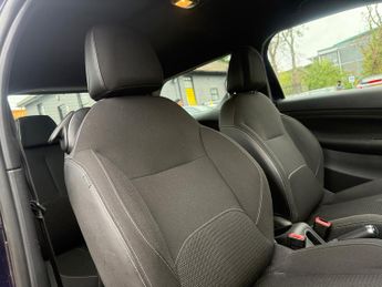DS DS 3 1.2 PureTech Chic Hatchback 3dr Petrol Manual Euro 6 (82 ps)