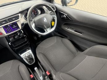DS DS 3 1.2 PureTech Chic Hatchback 3dr Petrol Manual Euro 6 (82 ps)