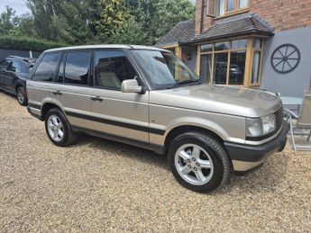 Land Rover Range Rover 4.0 4dr