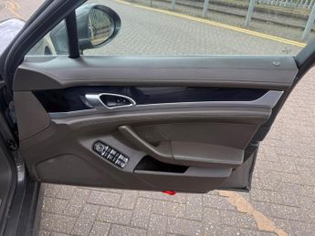 Porsche Panamera 3.0 V6 E-Hybrid S Hatchback 5dr Petrol Plug-in Hybrid TiptronicS